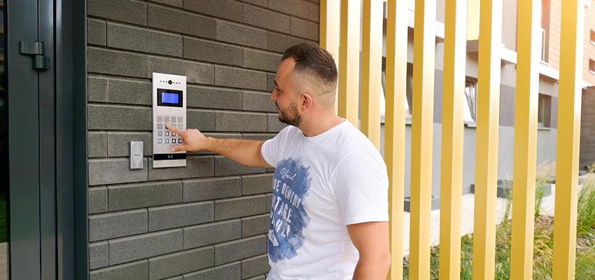 Locksmith Company For Smart Lock System Installation in Calabasas, California